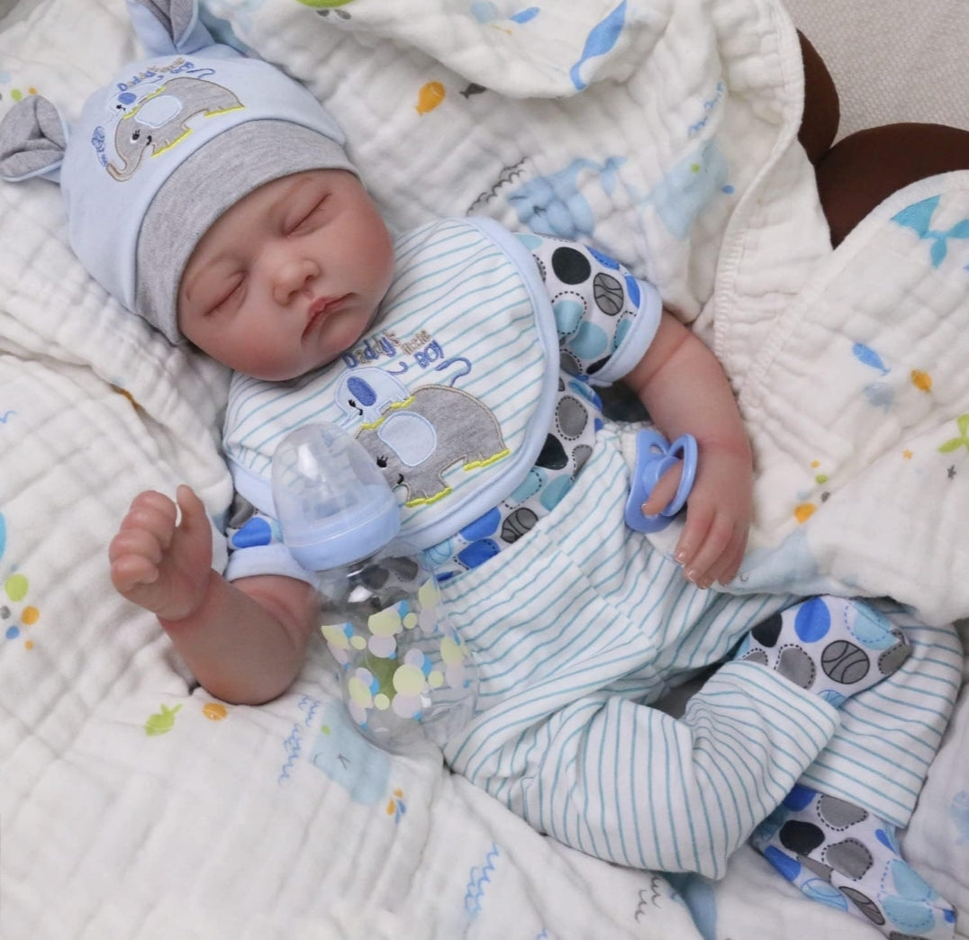 Lifelike Reborn Baby Doll Gift Set – Perfect Birthday & Christmas Present for Kids or Elderly Parents