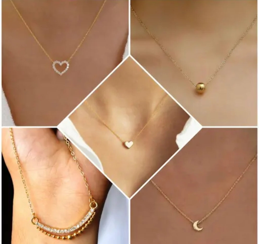 Pack of 5 primium design nacklace with design of moon heart-circle