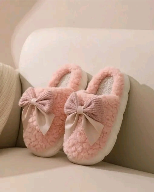 Cozy Postpartum Slippers – Ultra-Soft & Supportive (Pink/White/Light Green)