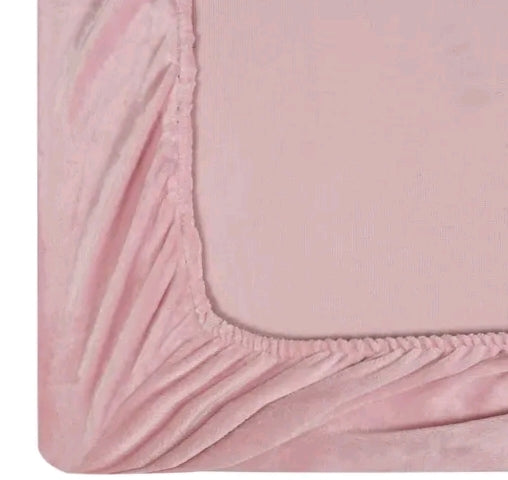 Luxurious Velvet Elastic Fitted Bedsheet Set with 2 Pillow Covers - Plush & Winter Warm